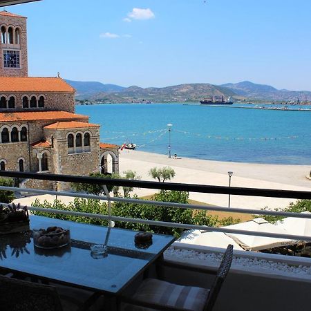 Luxury Sea View Apartment Волос Екстериор снимка