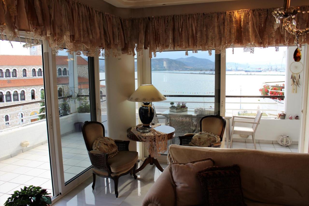 Luxury Sea View Apartment Волос Екстериор снимка