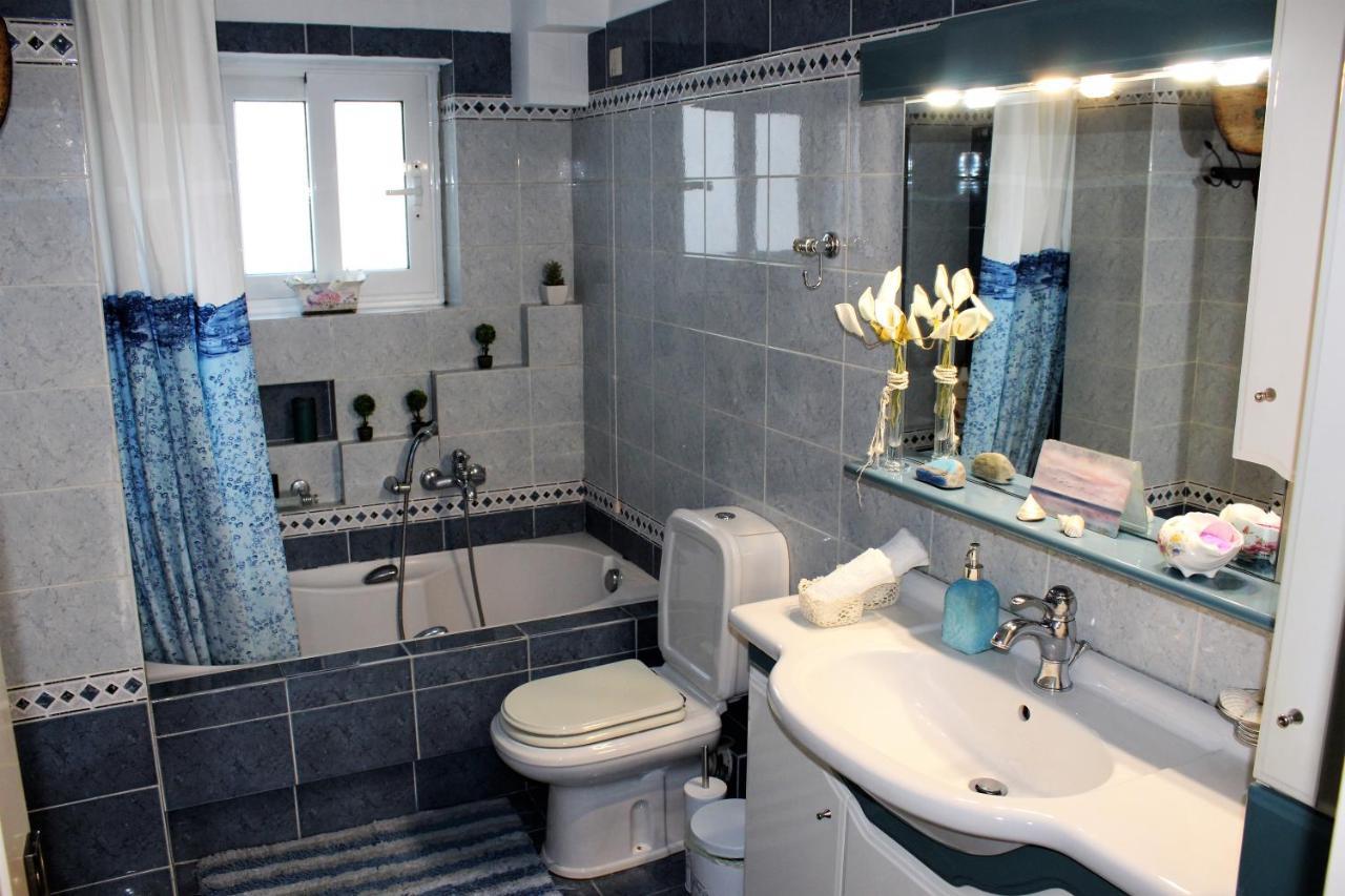 Luxury Sea View Apartment Волос Екстериор снимка